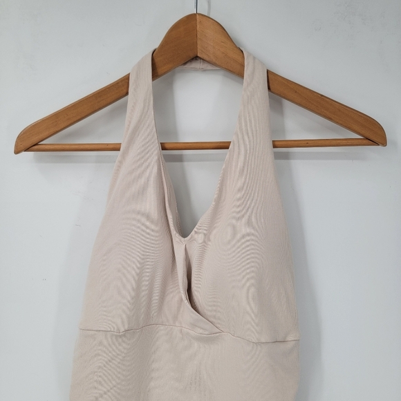 Ogl Move Airy Brami Nude Beige Halter Top Size Small Minimalist Wardrobe Basics - Picture 2 of 12